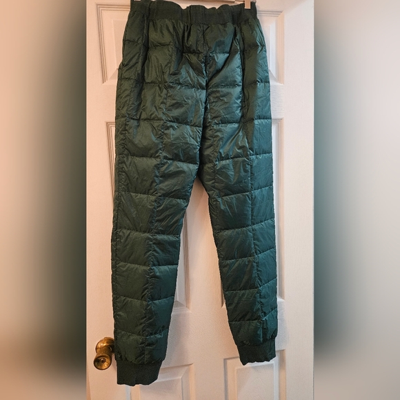 Warm Green Quilted Pants - Picture 2 of 5